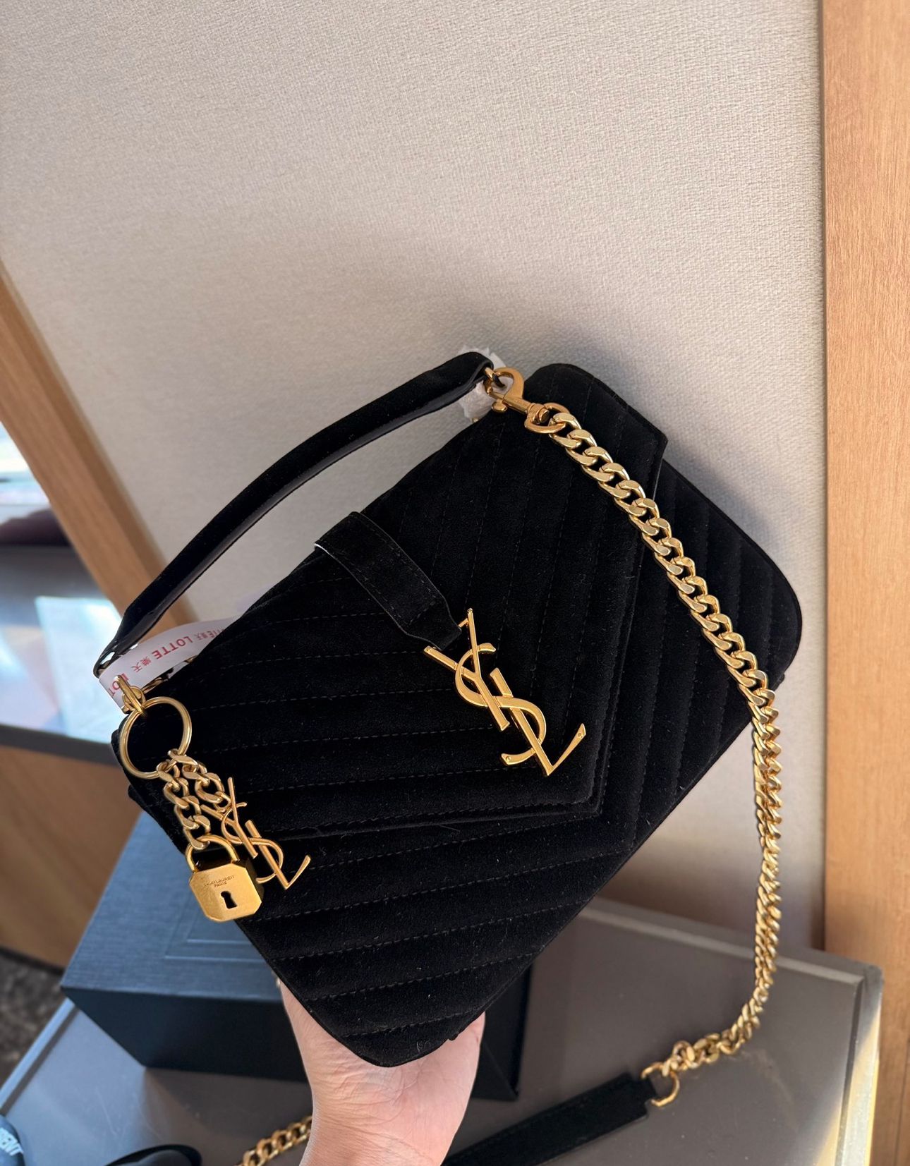 Tasche Yve Wildleder