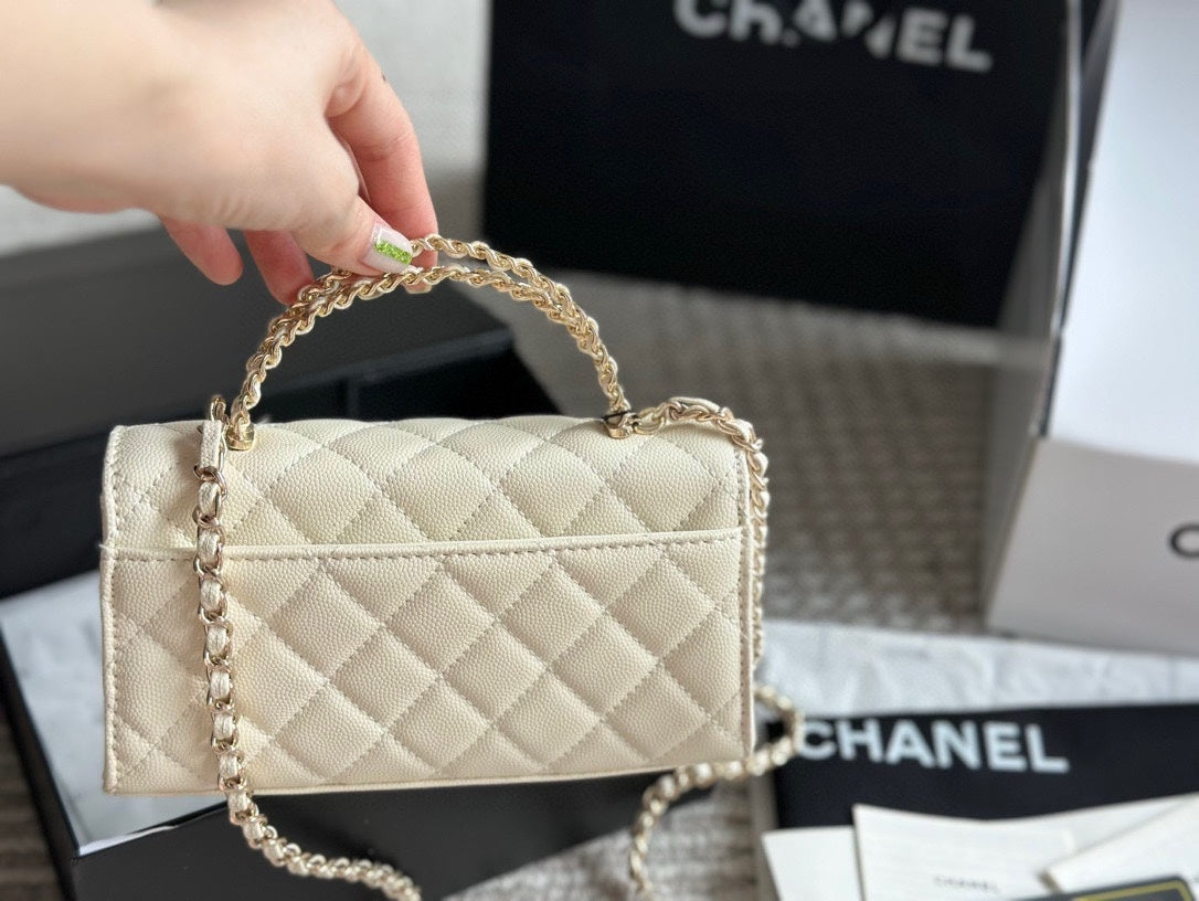 ChoCh elegant snow