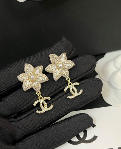 Ohrringe CoCh Flower Diamant gold