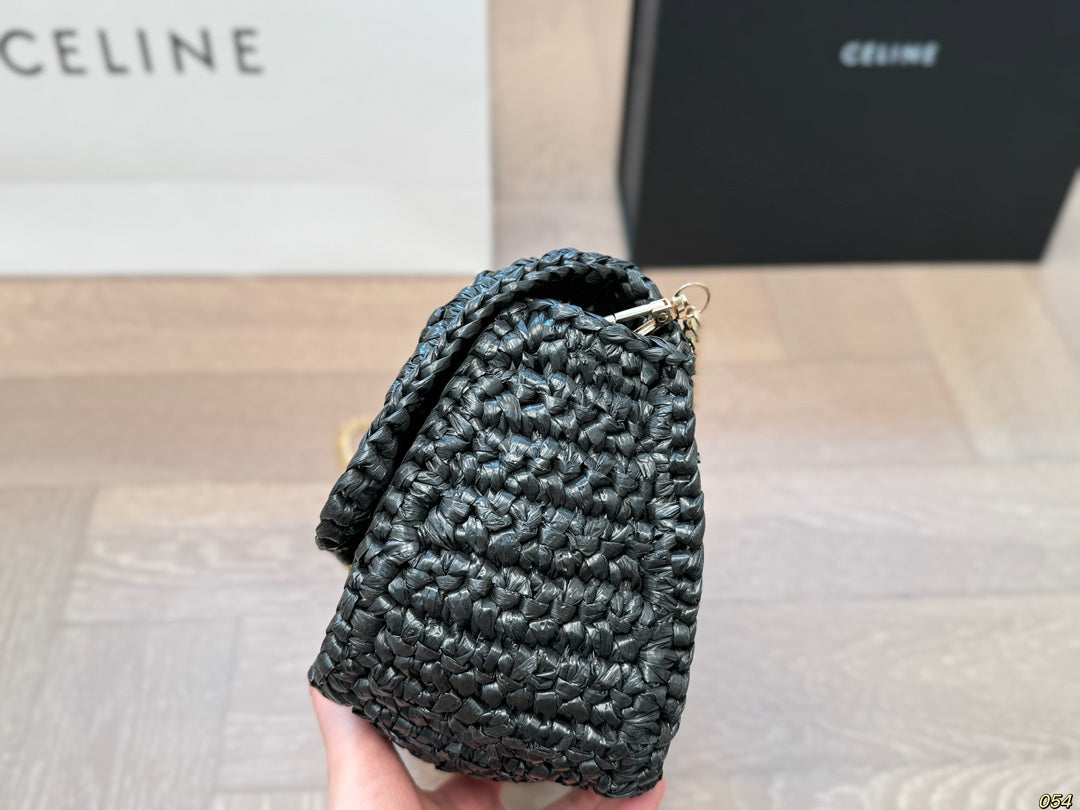 Celina Stricktasche