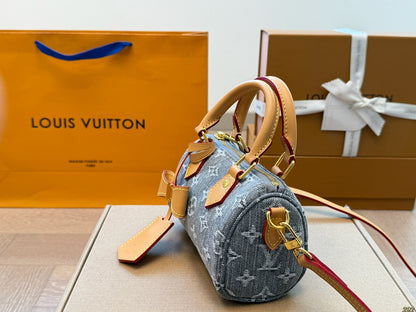 Luis JeansBag